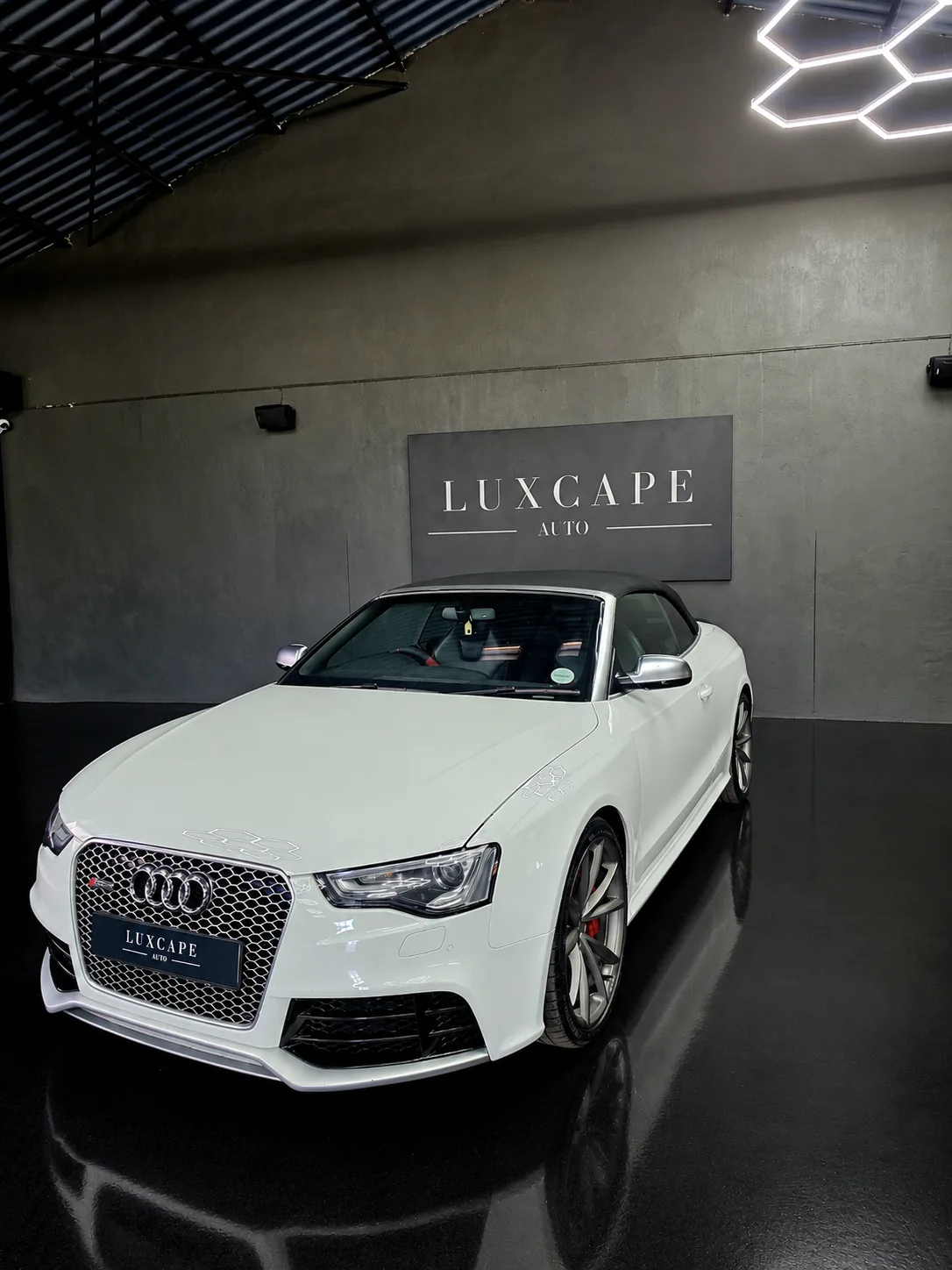 Audi  RS5 V8