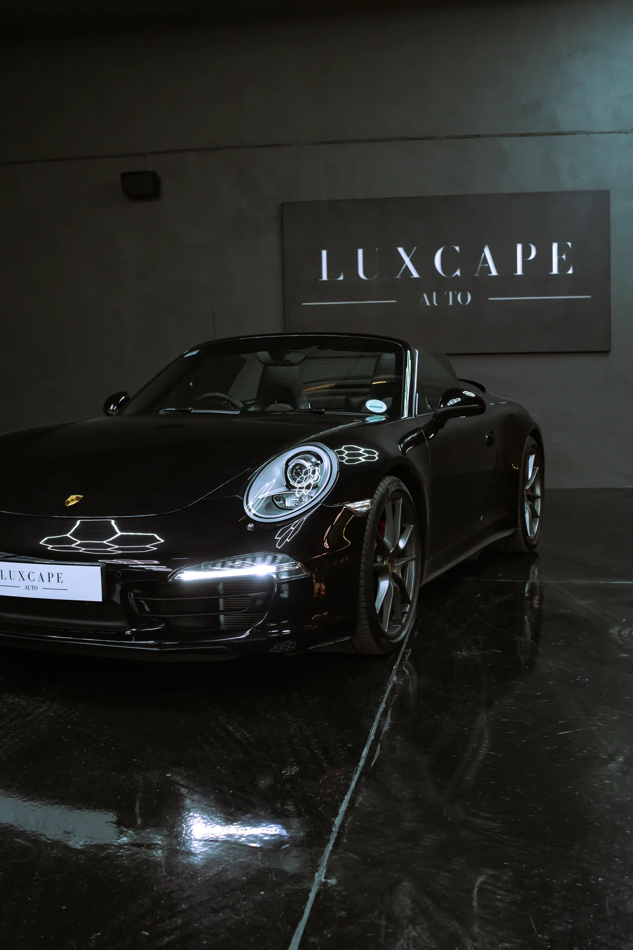 Porsche  911 Carrera 4s